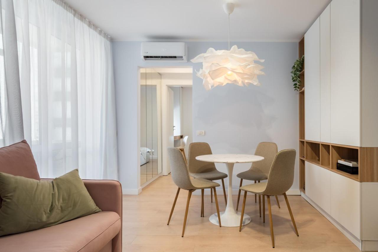 Candy Land Downtown Apartment Бухарест Экстерьер фото